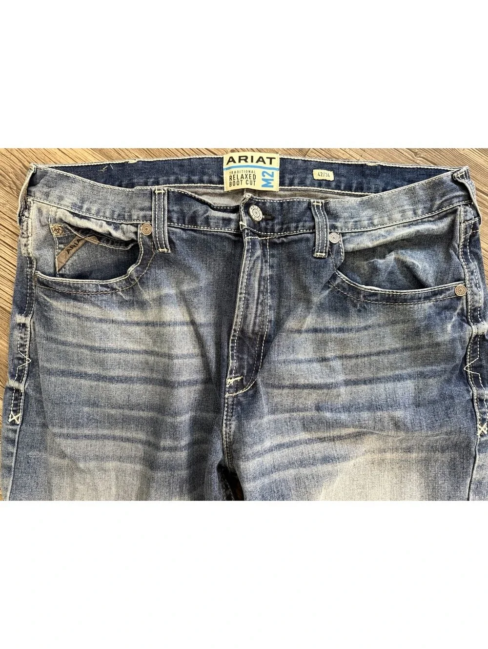 Ariat M2 relaxed boot cut jeans 42-34